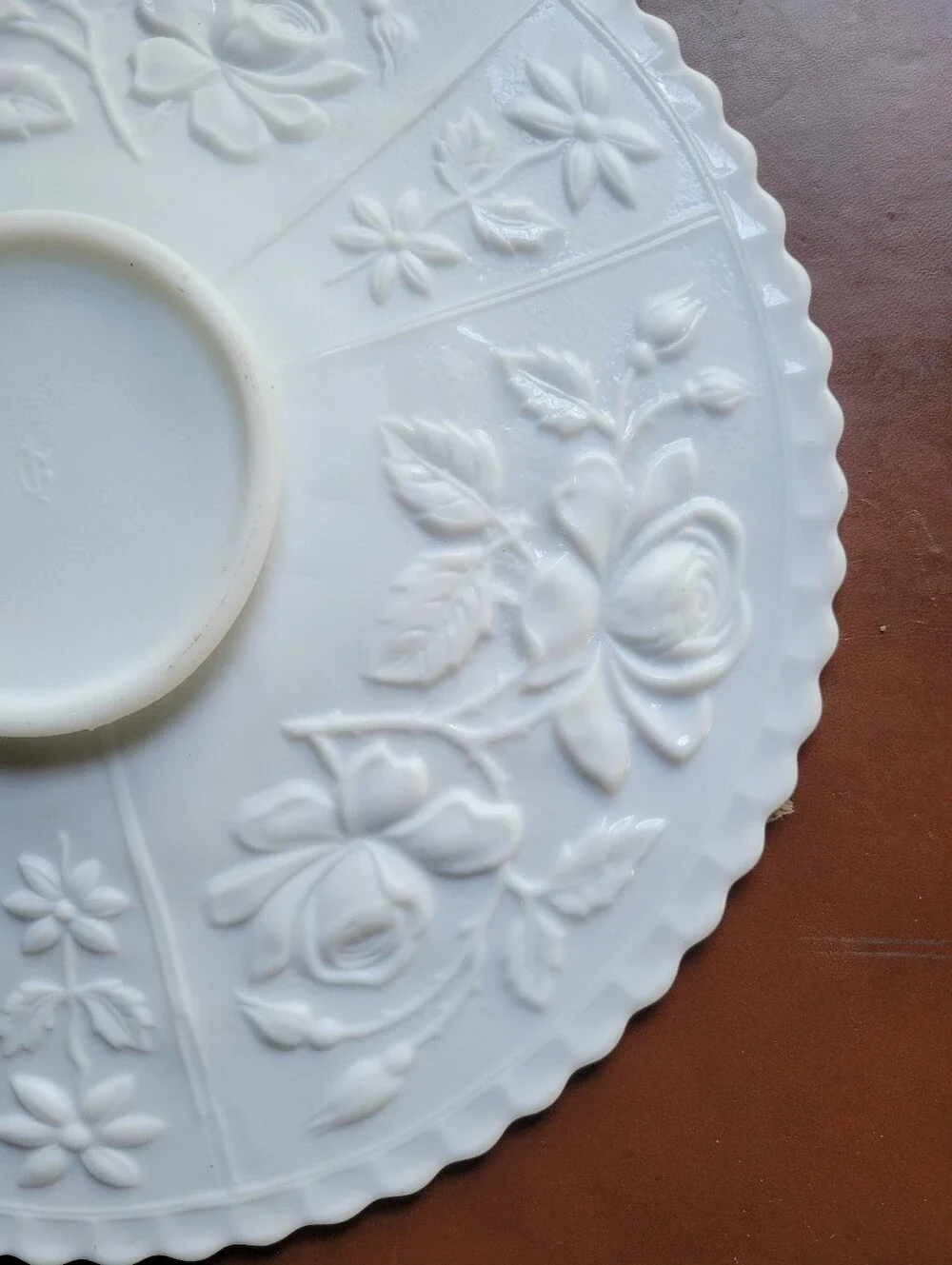 Lg. 12 ½” 3-Rose IMPERIAL Milk Glass MCM Vintage Embossed Cake Serving Platter